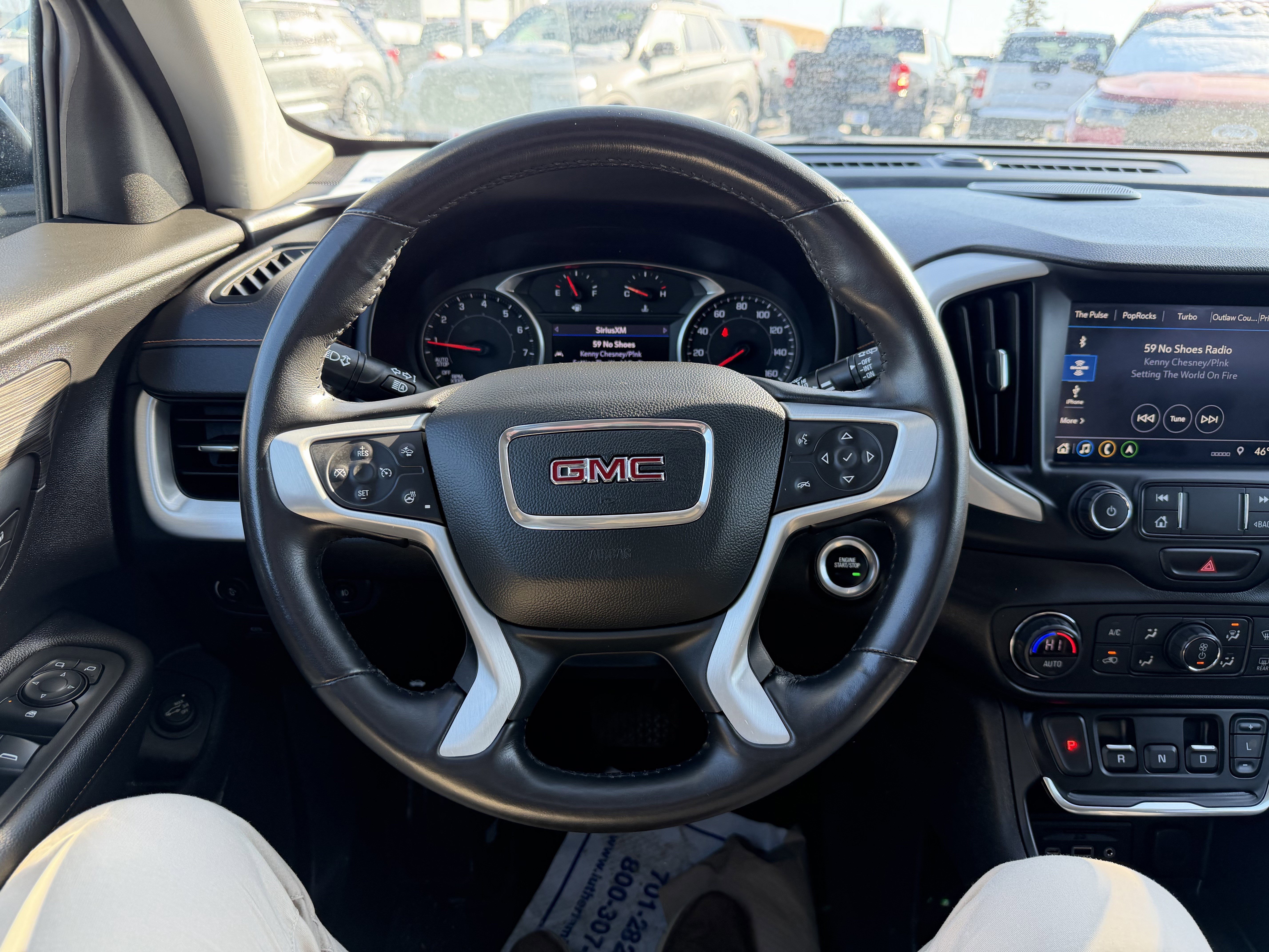 Used 2021 GMC Terrain SLT w/ Infotainment Package II image 12