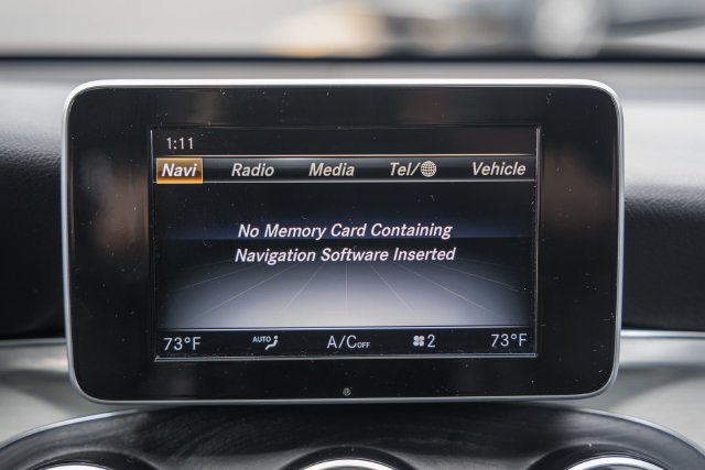 Used 2019 Mercedes-Benz GLC 300 4MATIC image 25