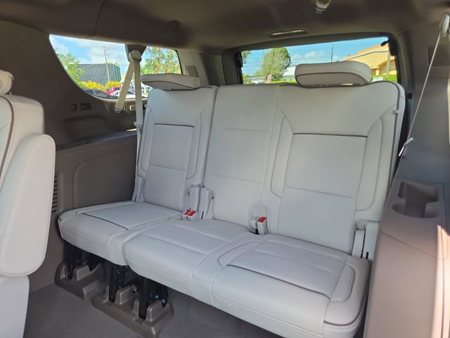 New 2026 GMC Yukon XL Denali RWD image 10