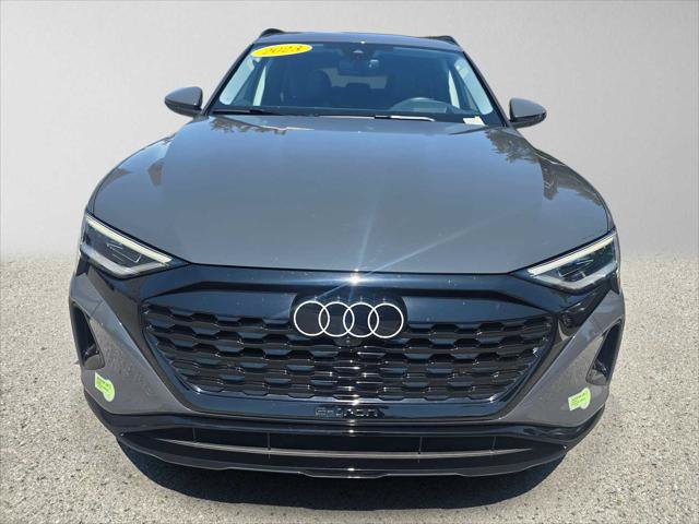 Used 2024 Audi Q8 e-tron Prestige w/ Prestige Package AWD/4WD image 8