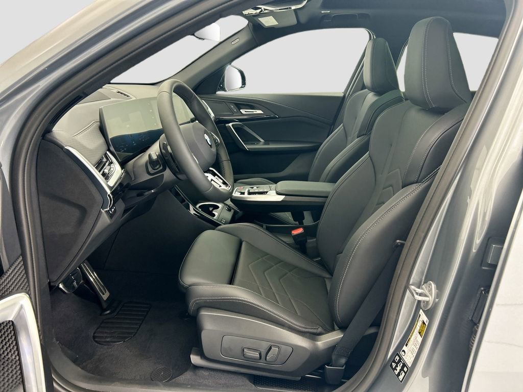 New 2026 BMW X2 xDrive28i w/ Technology Package image 17