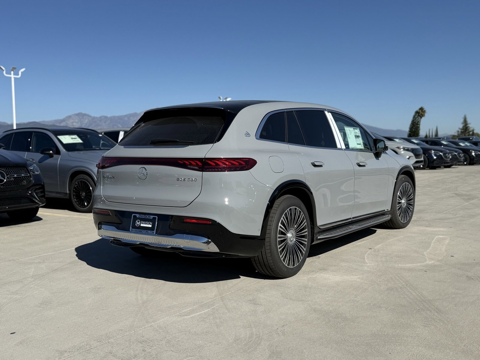 New 2025 Mercedes-Benz Maybach EQS 680 4MATIC image 11