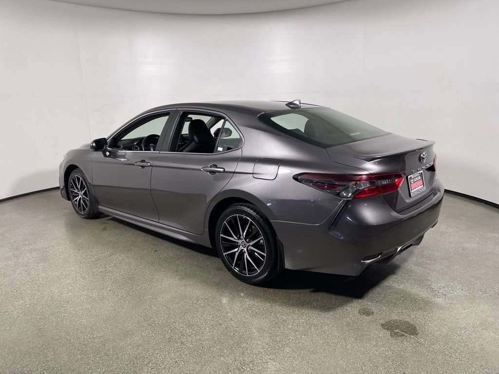 Certified 2023 Toyota Camry SE FWD image 5