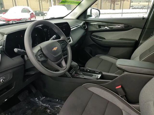 Used 2025 Chevrolet TrailBlazer LT image 9
