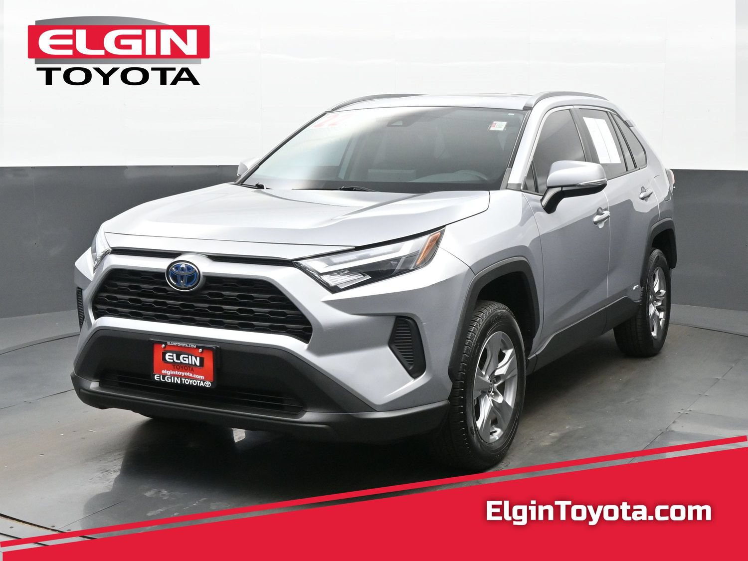 Used 2022 Toyota RAV4 XLE w/ Convenience Package AWD/4WD image 1