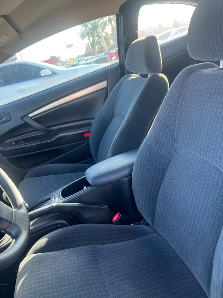 Used 2005 Dodge Stratus SXT image 7