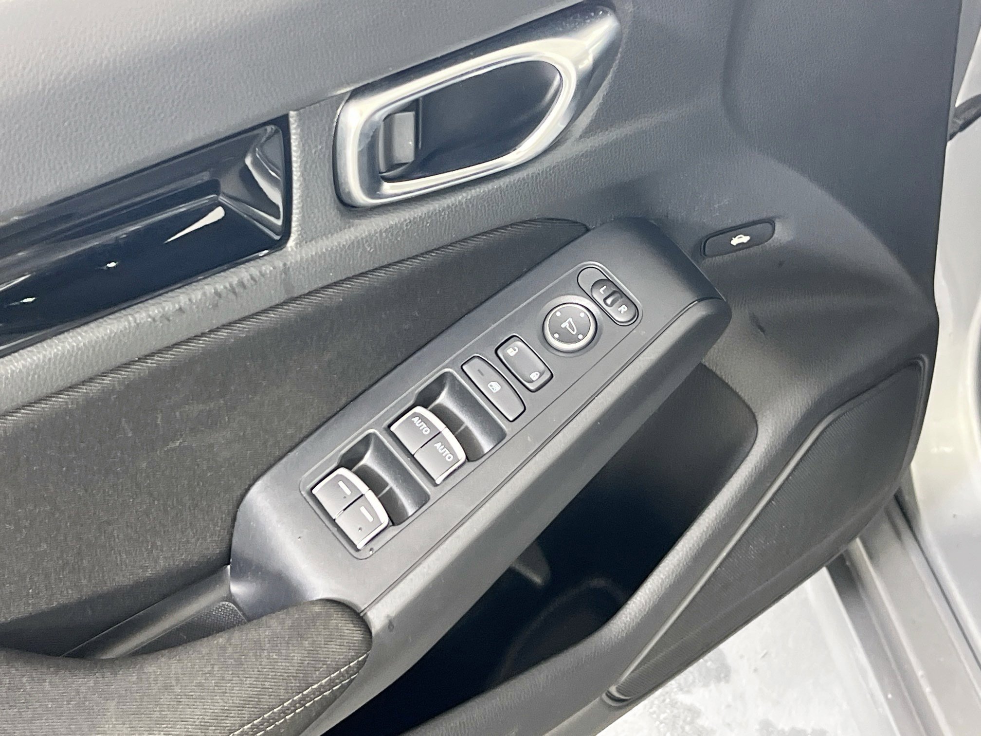 Used 2023 Honda Civic EX image 17