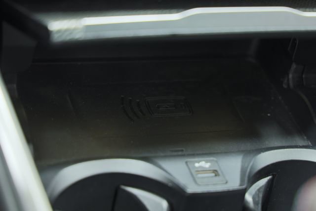Used 2021 BMW M4 Competition w/ M Carbon Exterior Package RWD image 30
