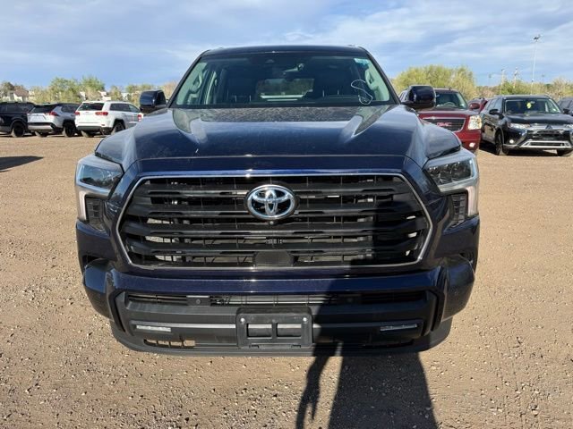 Used 2024 Toyota Sequoia SR5 w/ SR5 Premium Package AWD/4WD image 9