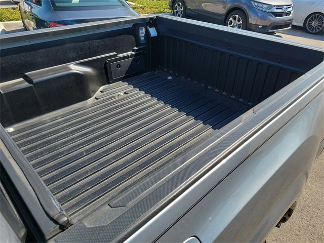 Used 2022 Toyota Tacoma SR image 9