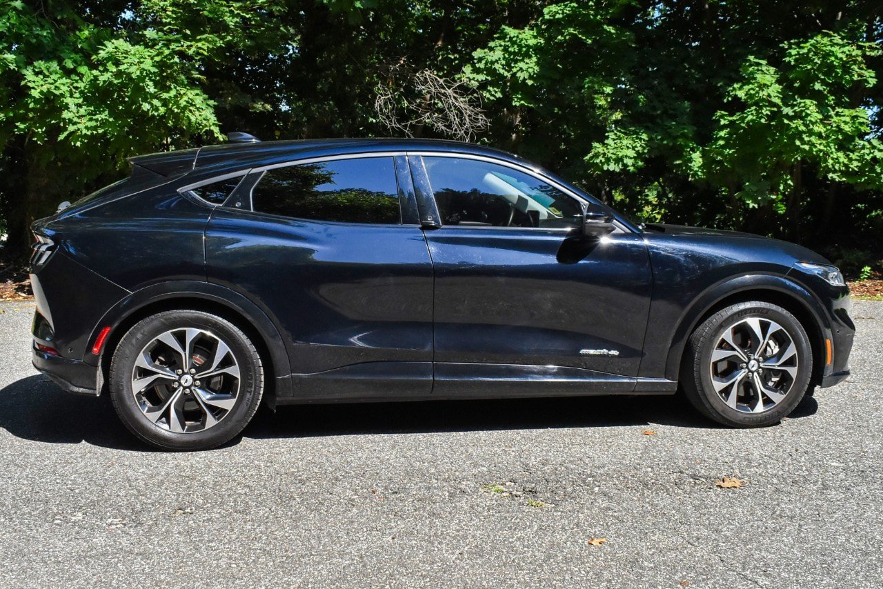 Used 2021 Ford Mustang Mach-E Premium AWD/4WD image 7