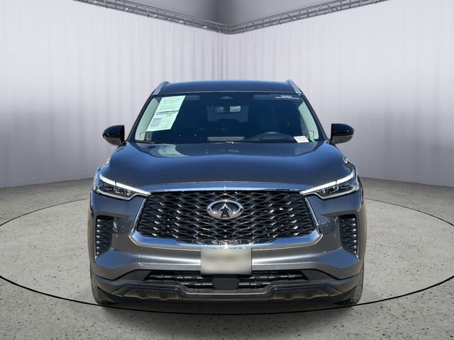 Certified 2025 INFINITI QX60 Luxe w/ Vision Package image 4