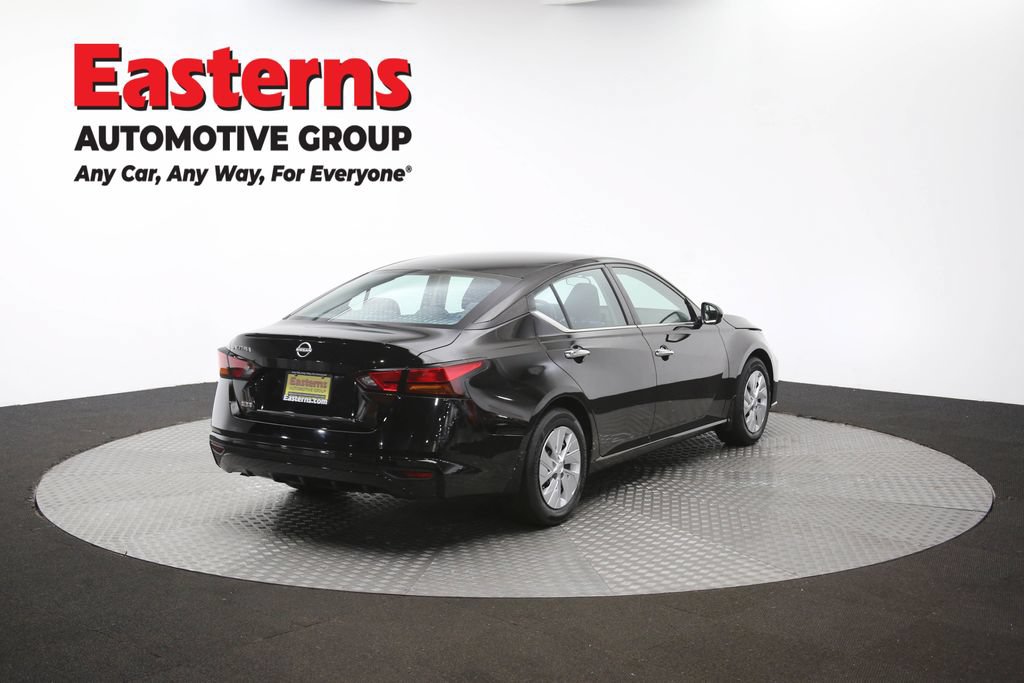 Used 2023 Nissan Altima 2.5 S FWD image 39