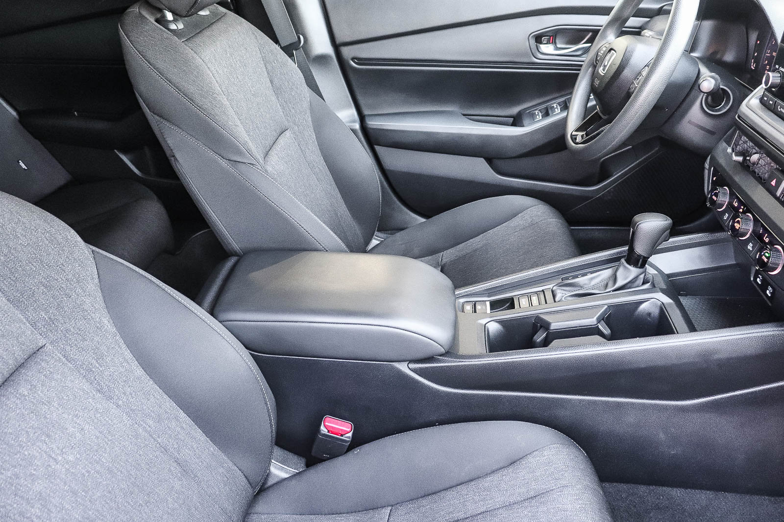 Certified 2025 Honda Accord SE image 19