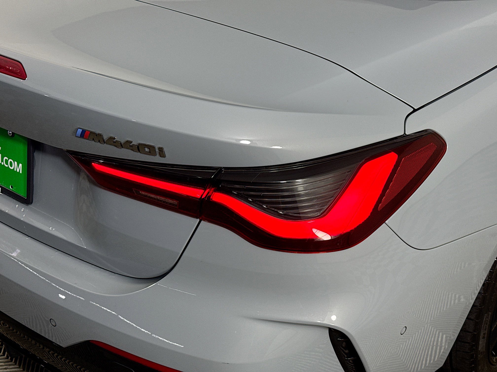 Used 2024 BMW M440i Convertible image 32