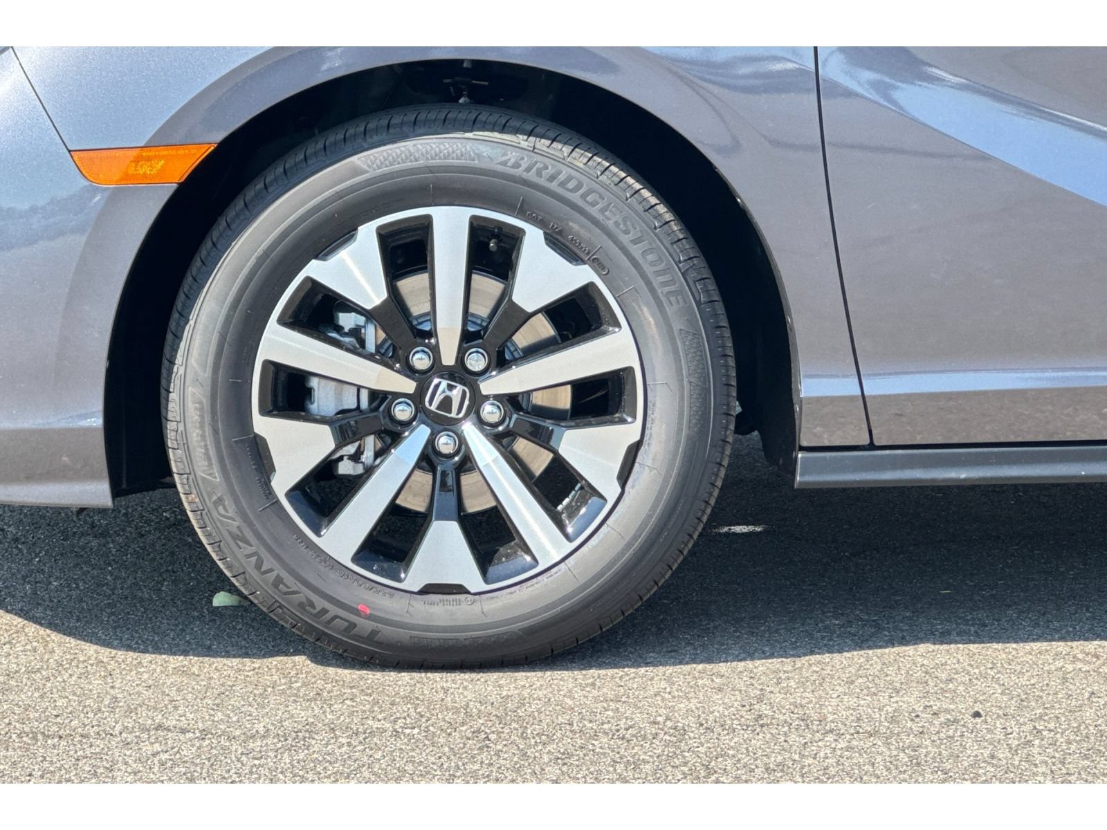 Used 2026 Honda Odyssey EX-L image 33
