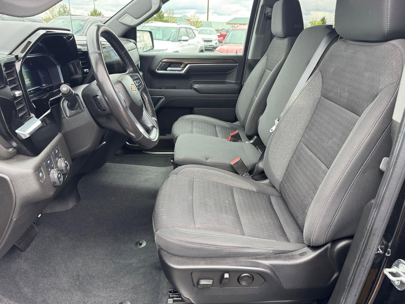 Certified 2022 Chevrolet Silverado 1500 LT w/ Protection Package AWD/4WD image 5