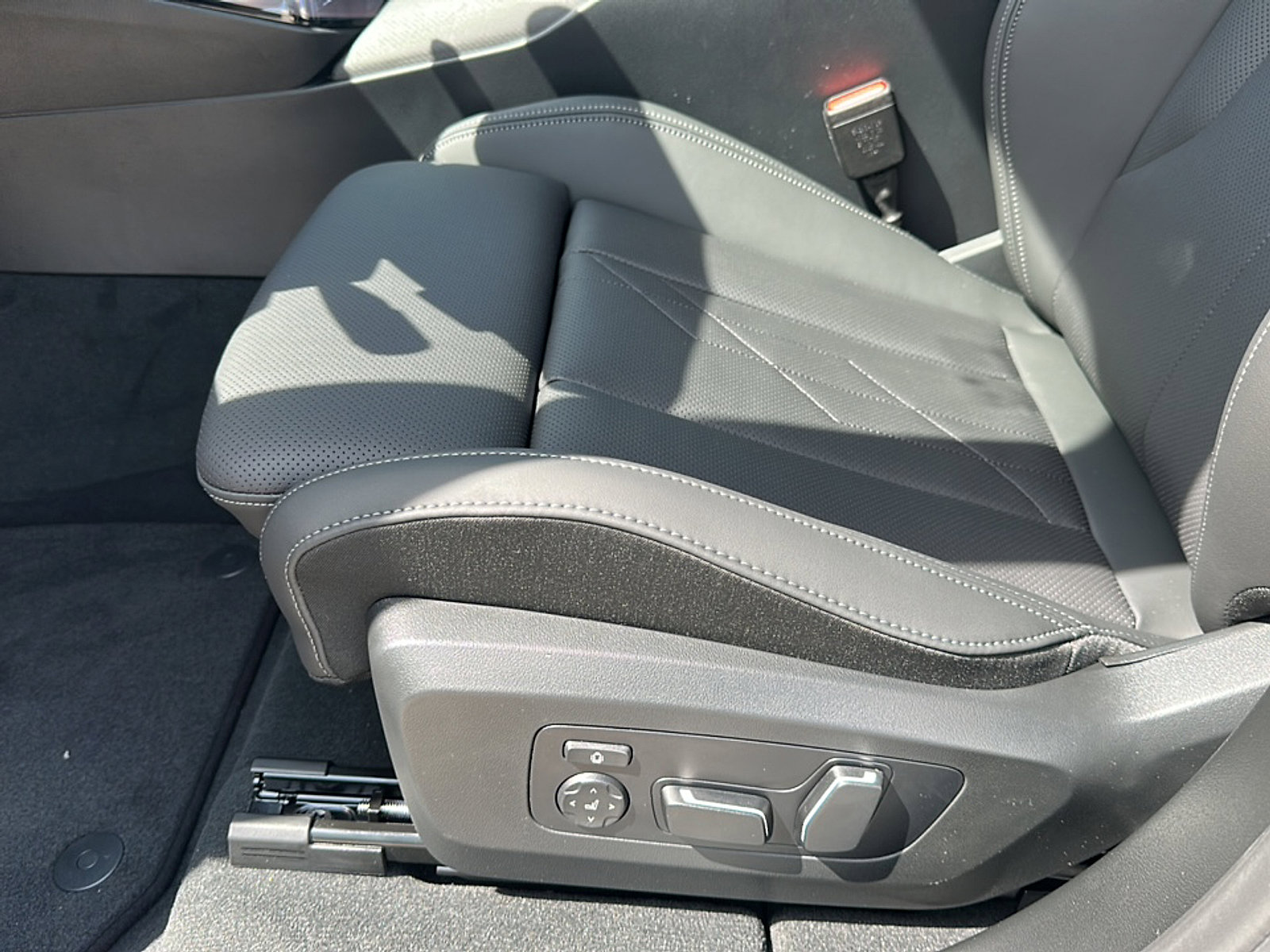 New 2026 BMW X3 xDrive30 w/ Convenience Package image 12