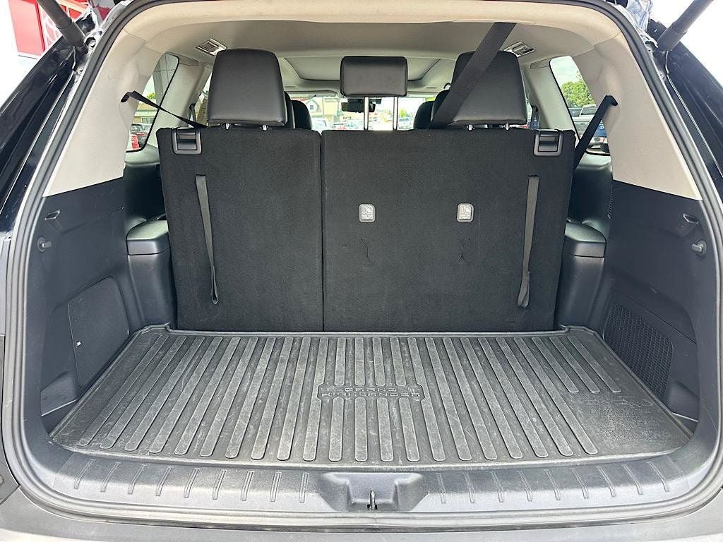 Certified 2025 Toyota Grand Highlander AWD image 7