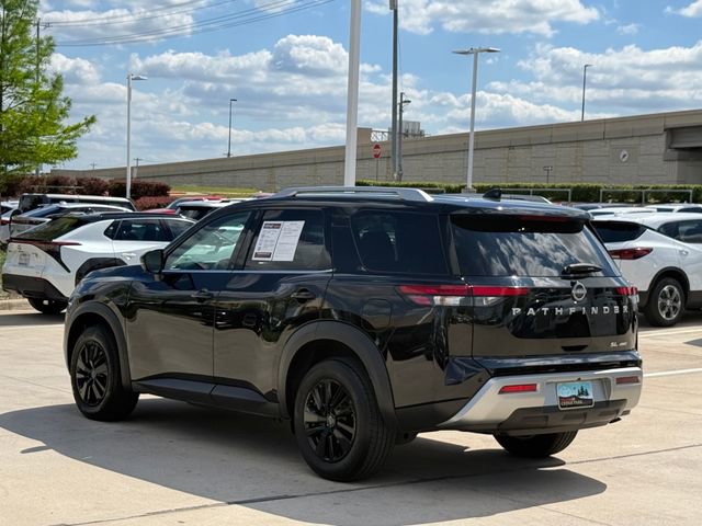 Used 2025 Nissan Pathfinder SL image 8