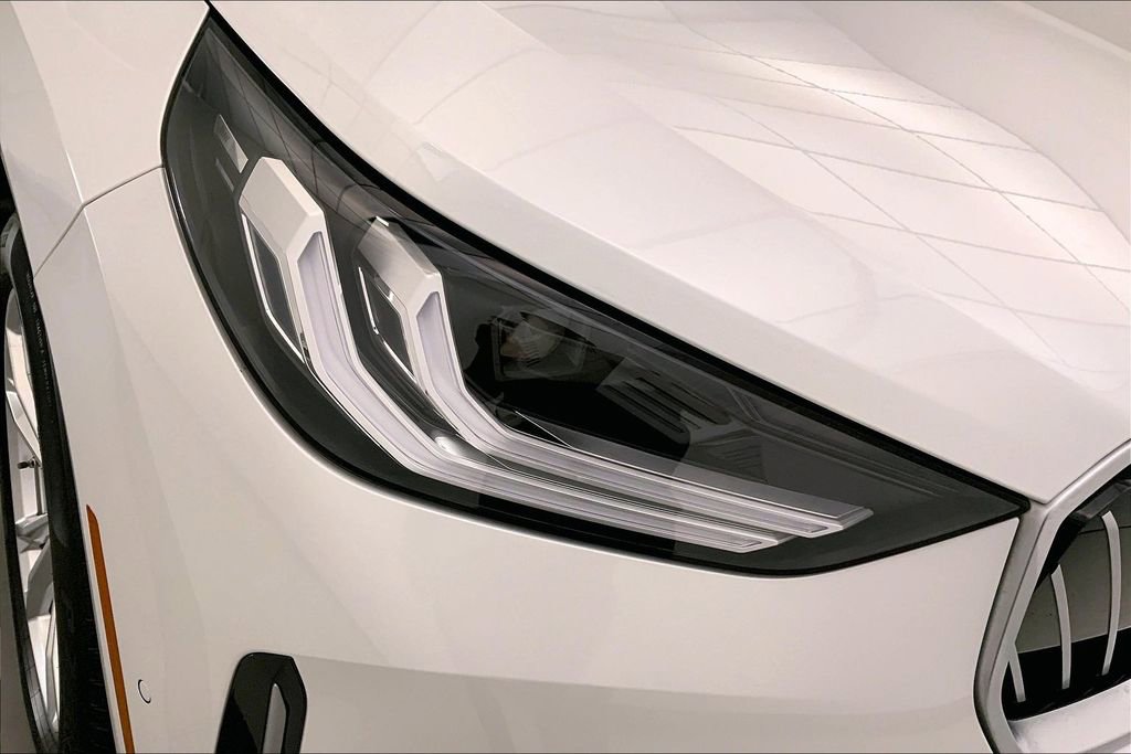 Certified 2025 BMW X3 xDrive30i w/ Convenience Package image 26