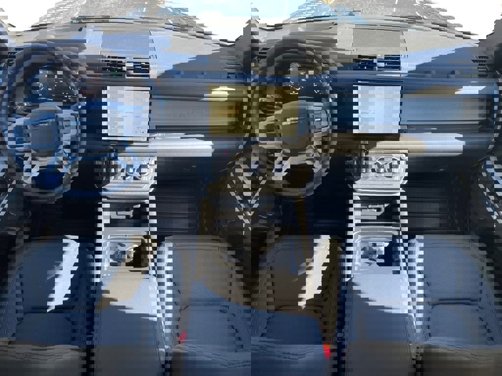 New 2024 Land Rover Defender 110 SE image 21