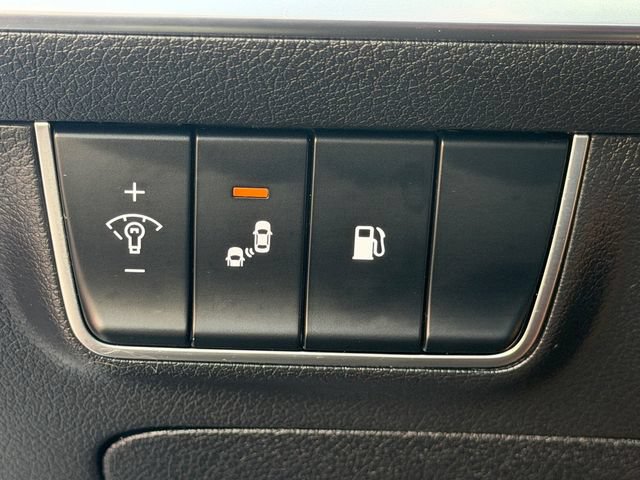 Used 2021 Kia Stinger GT-Line w/ Sun & Sound Package RWD image 24
