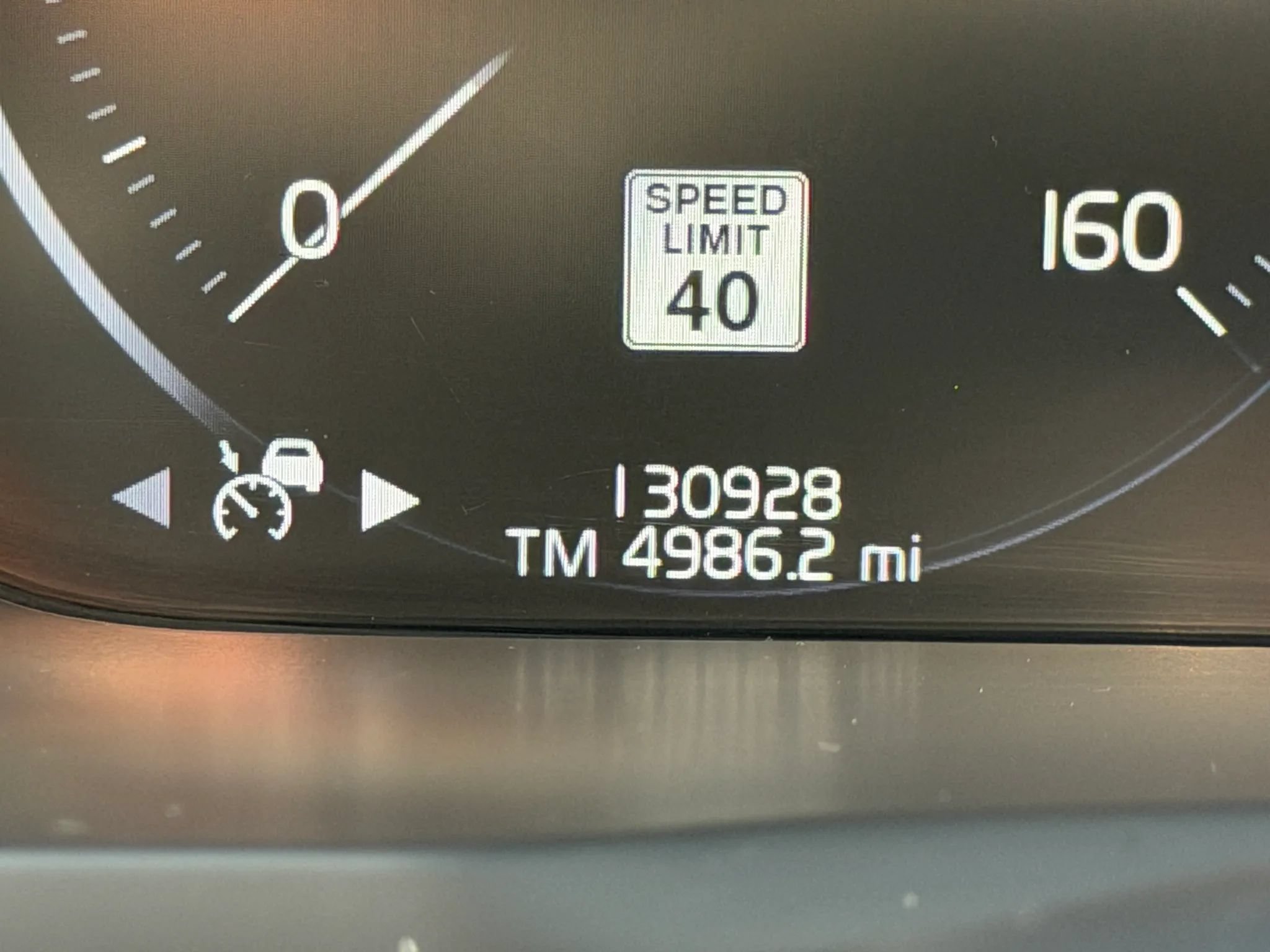 Used 2020 Volvo XC90 T6 Momentum w/ Protection Package AWD/4WD image 24