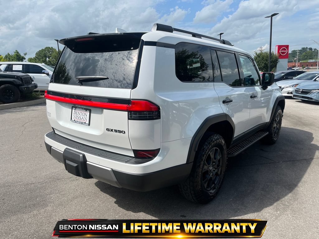 Used 2024 Lexus GX 550 AWD/4WD image 8
