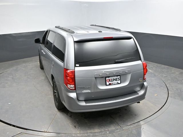 Used 2018 Dodge Grand Caravan GT image 38