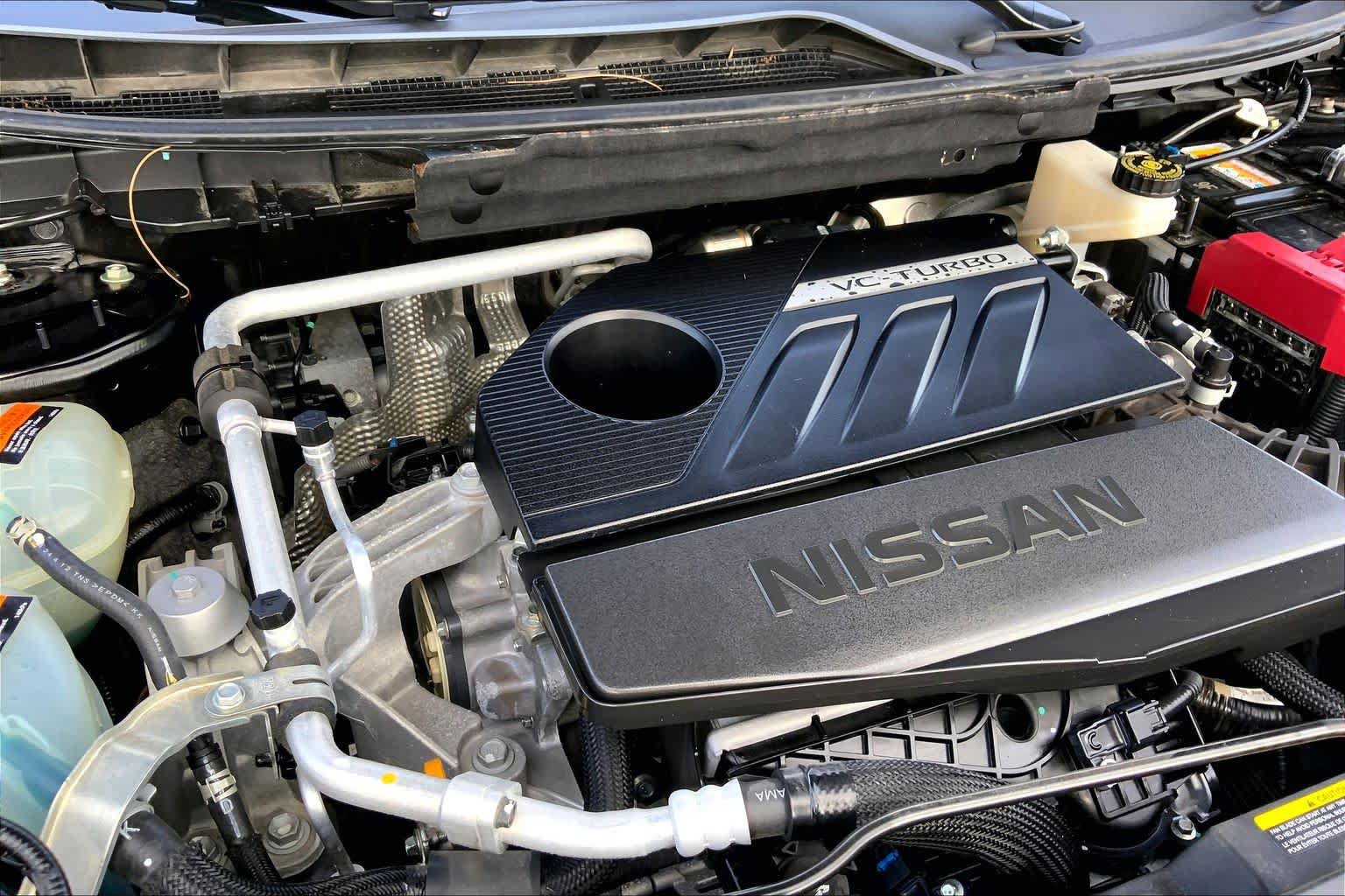 Used 2024 Nissan Rogue Platinum FWD image 33
