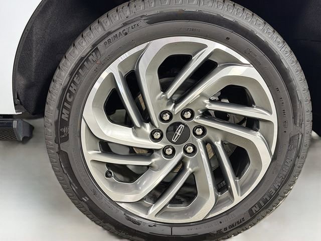 New 2025 Lincoln Navigator Reserve image 35