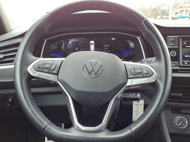 Used 2023 Volkswagen Jetta Sport image 19