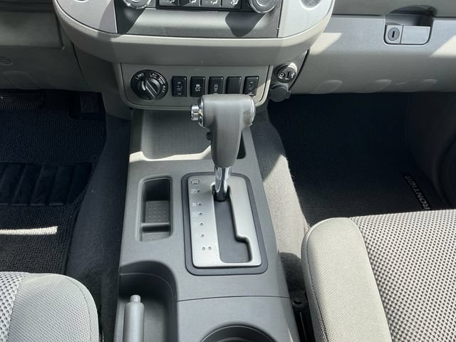 Used 2019 Nissan Frontier SV w/ Value Truck Package AWD/4WD image 12