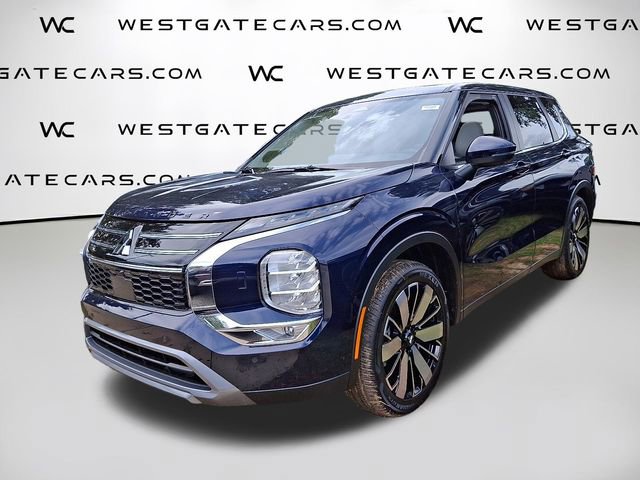 New 2025 Mitsubishi Outlander SE image 1