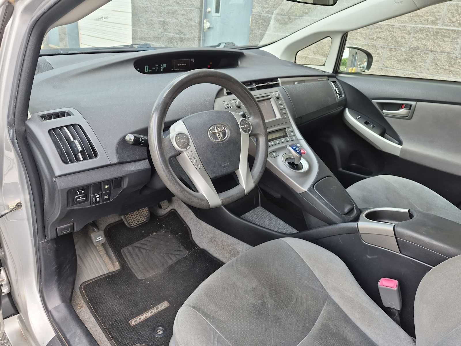 Used 2013 Toyota Prius Prime Plug-In Hybrid FWD image 10