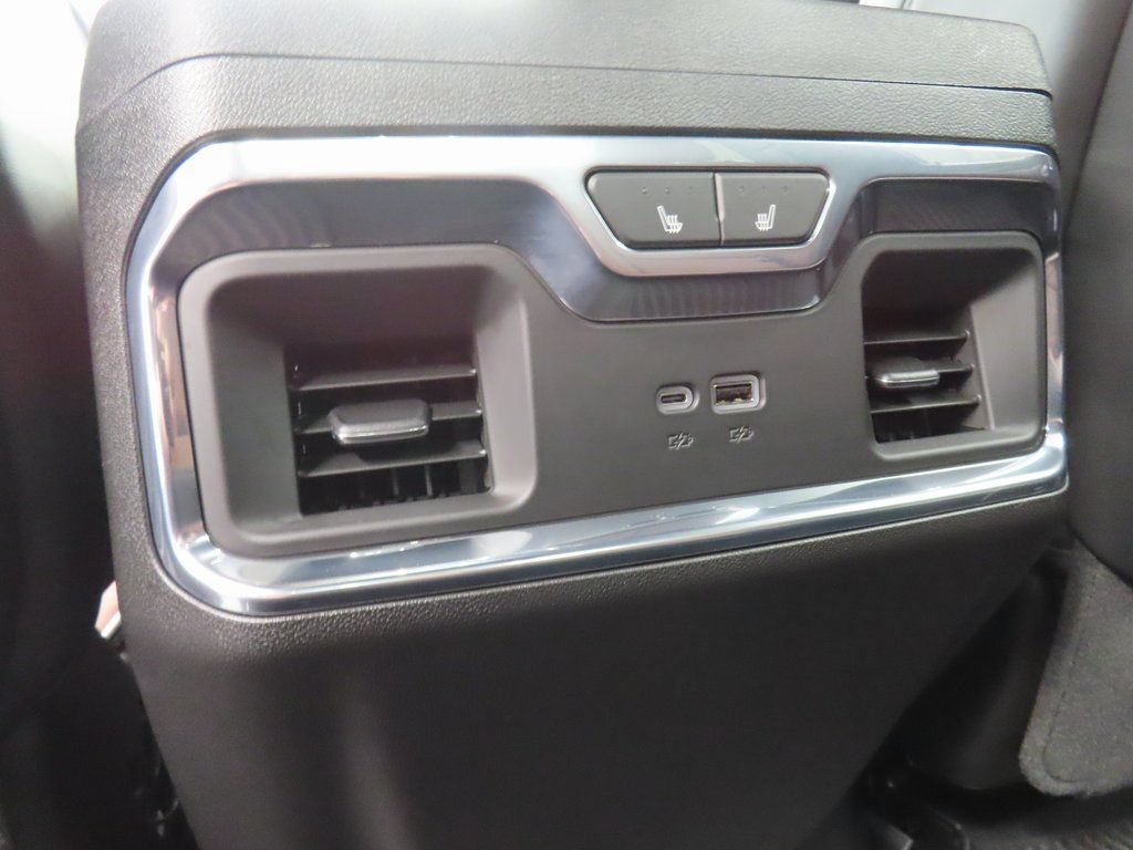 Used 2025 GMC Sierra 1500 Denali Ultimate AWD/4WD image 13