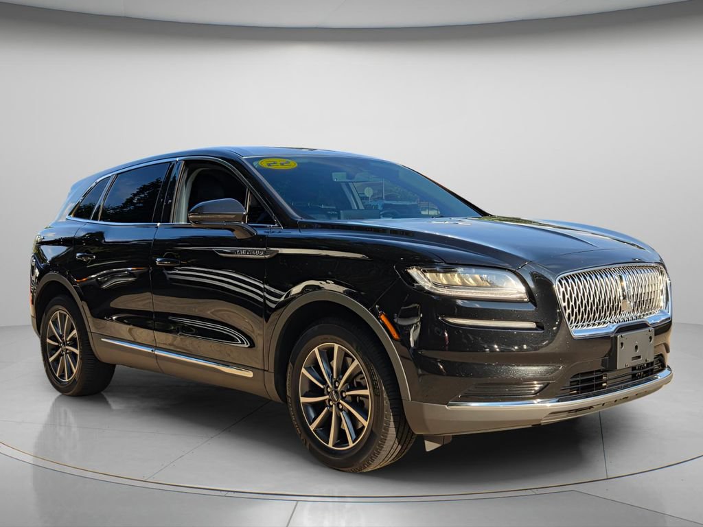 Used 2022 Lincoln Nautilus AWD image 5