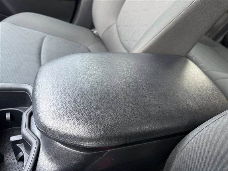 Used 2023 Toyota RAV4 XLE image 27