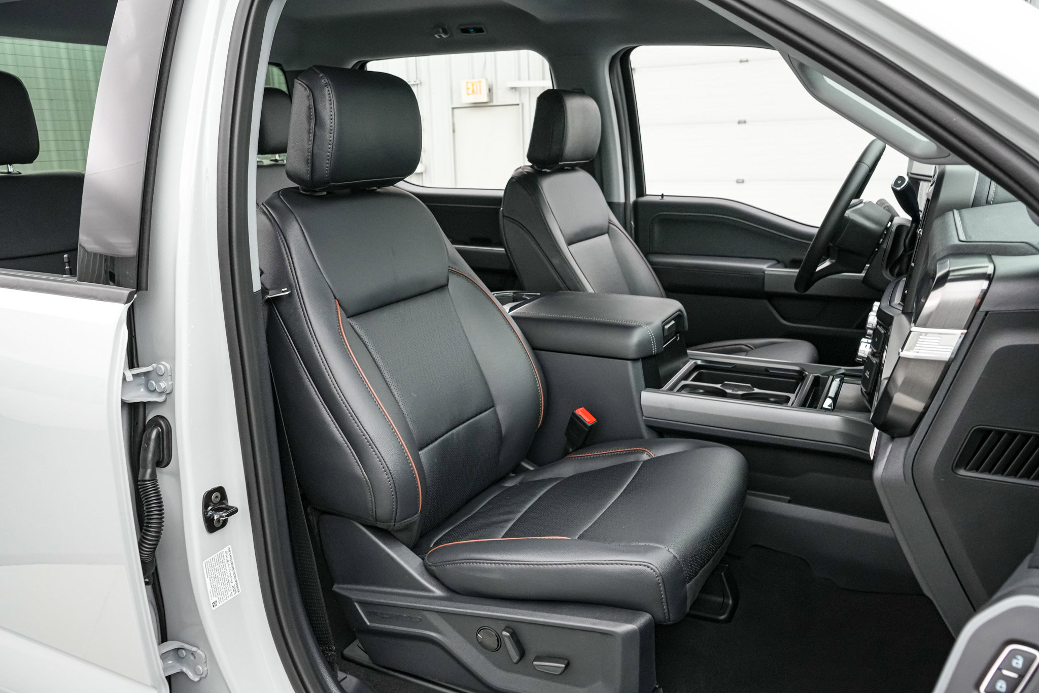 New 2026 Ford F250 Lariat w/ Tremor Off-Road Package image 23