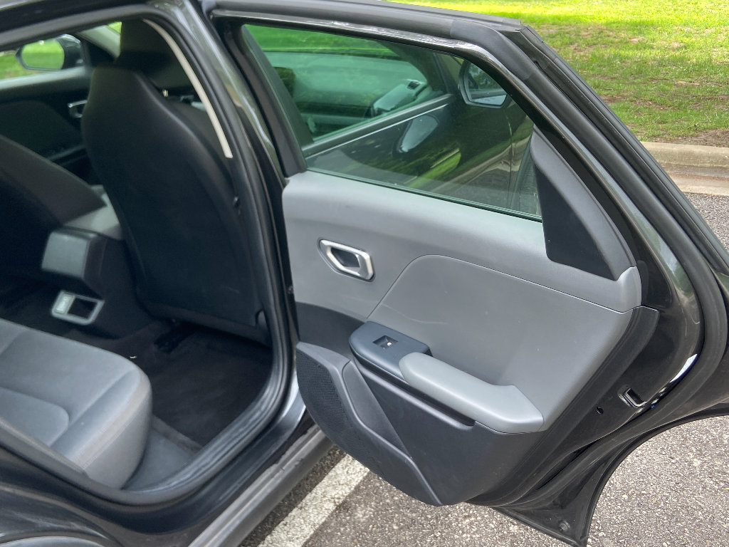 Used 2025 Kia K4 FWD image 23