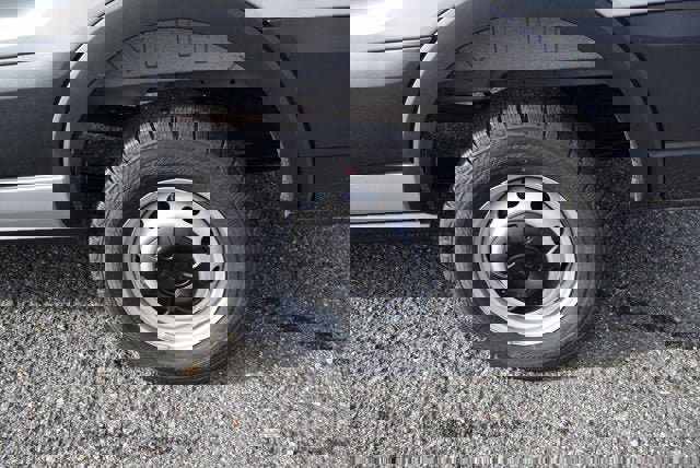 New 2026 Ford Transit 250 148 Medium Roof image 5