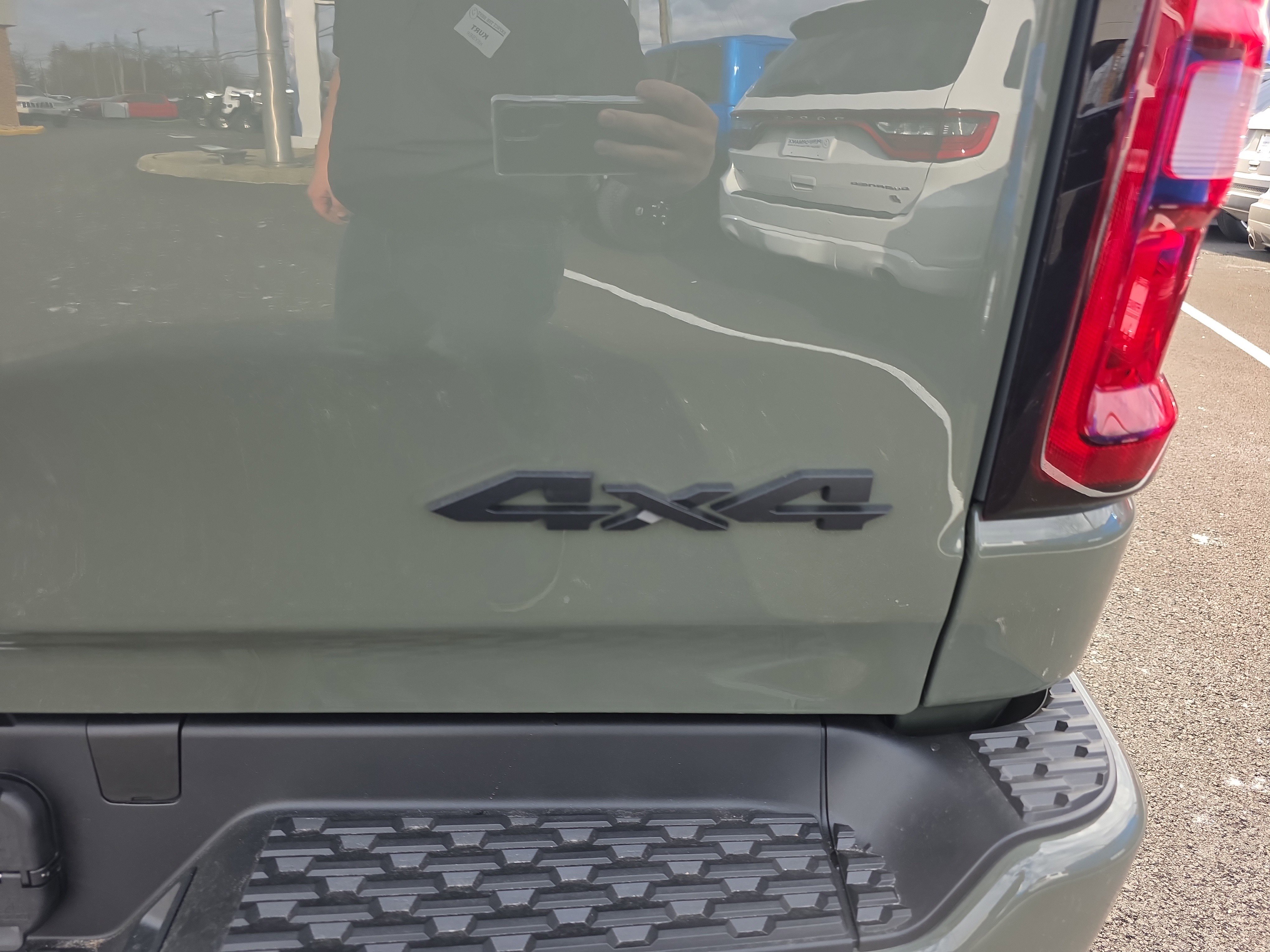 New 2026 RAM 1500 Express image 34