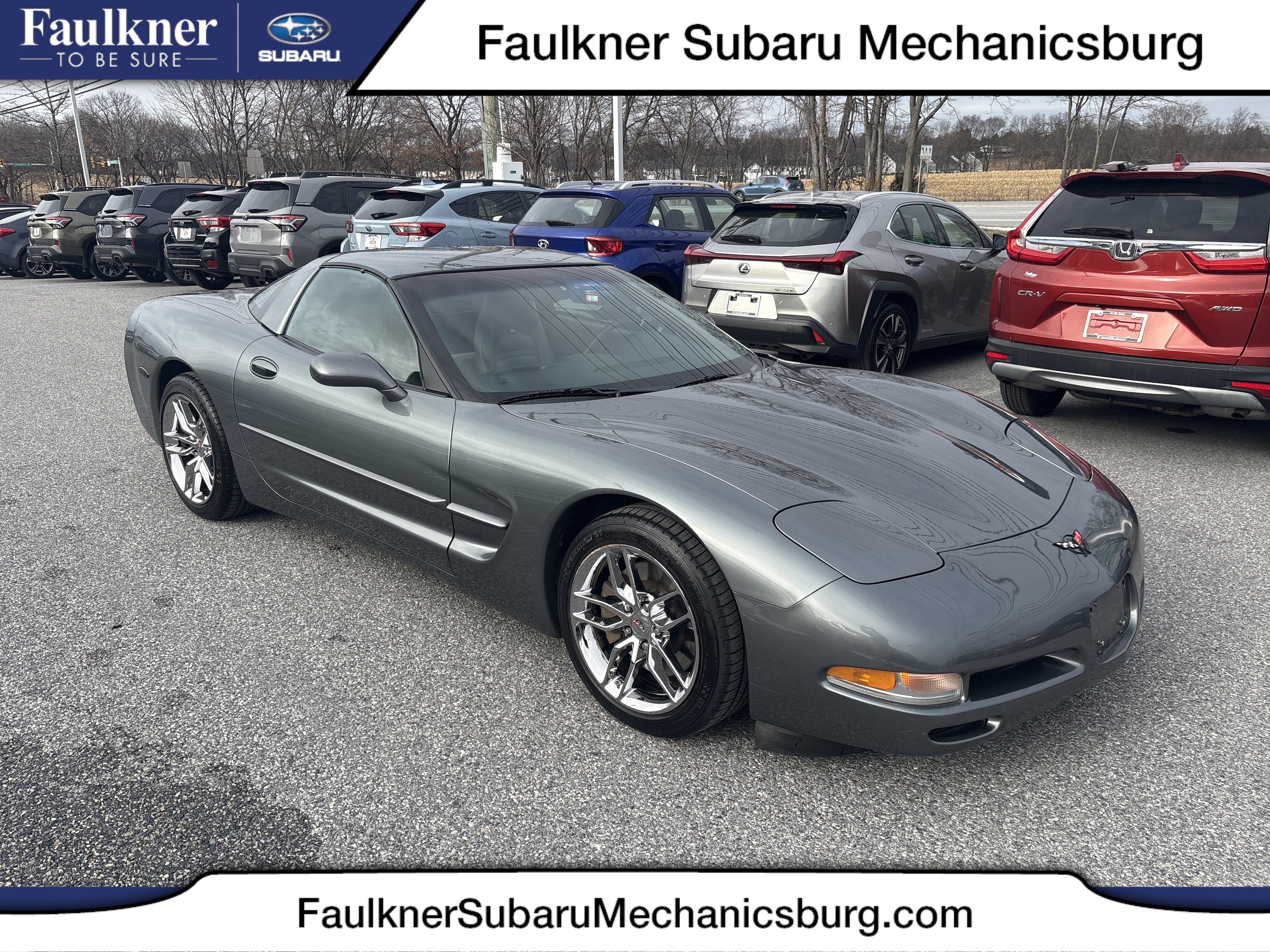 Used 2004 Chevrolet Corvette Base image 1