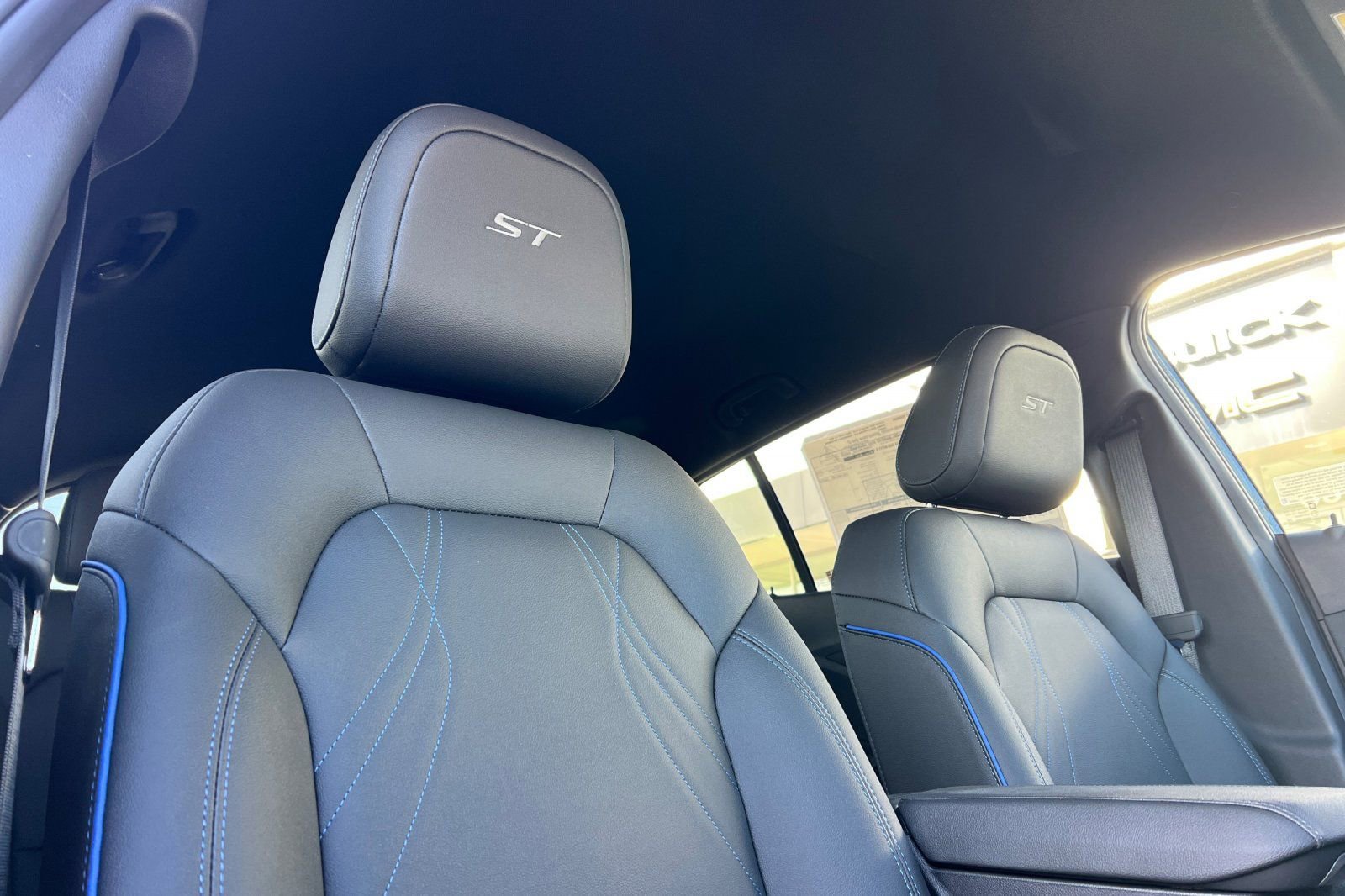 New 2026 Buick Envista Sport Touring w/ Convenience I Package FWD image 15