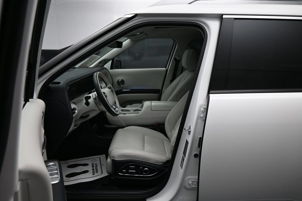 Used 2026 Hyundai Palisade Calligraphy AWD/4WD image 9