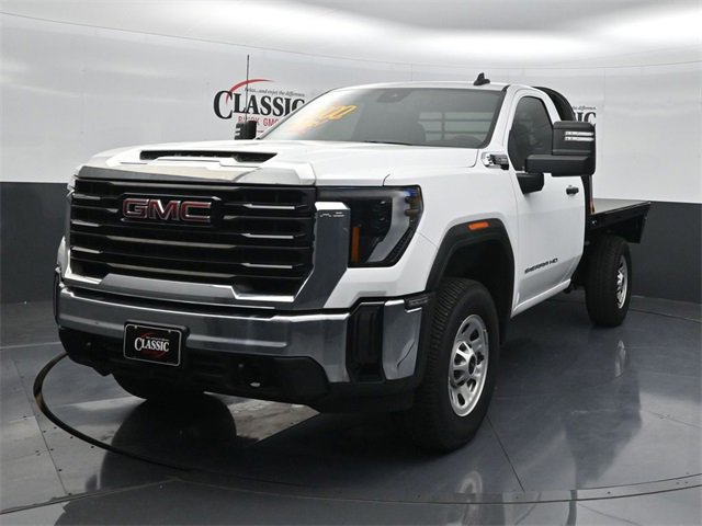 New 2024 GMC Sierra 3500 Pro w/ Convenience Package image 3