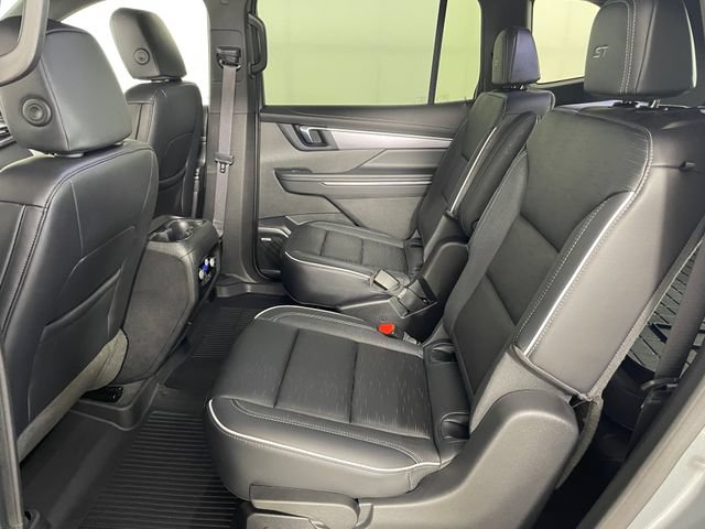 Certified 2025 Buick Enclave Sport Touring w/ Trailering Package, 5000 lbs. AWD/4WD image 16