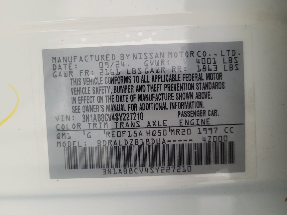 Used 2025 Nissan Sentra SV FWD image 33