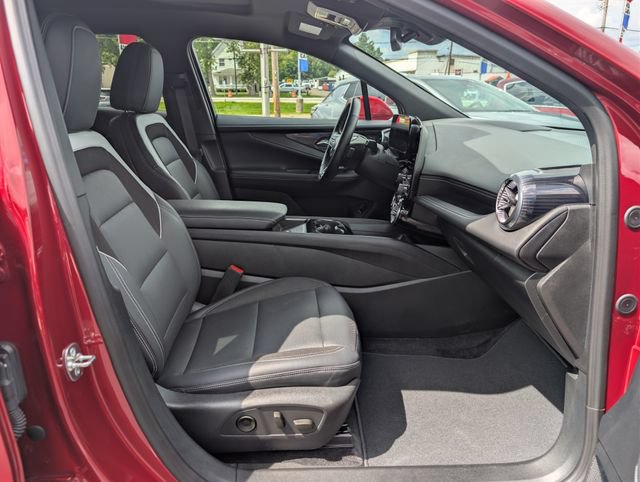 Used 2024 Chevrolet Blazer EV LT AWD/4WD image 12